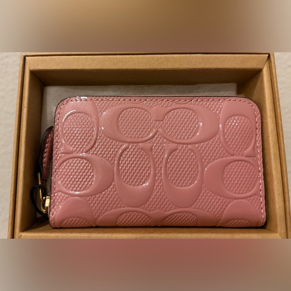 FREE SHIPPING - COACH Boxed Signature Patent
Leather Zip Around Wallet